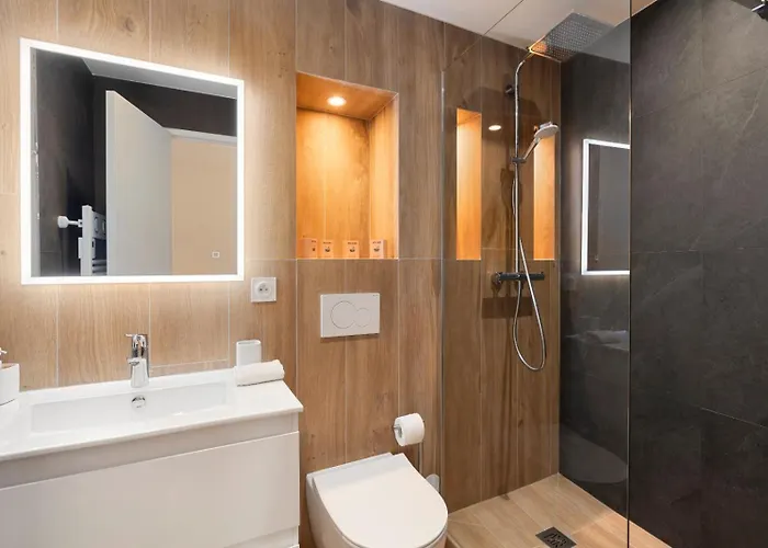 Apartment Suquet Lovers- Centre Historique Cannes